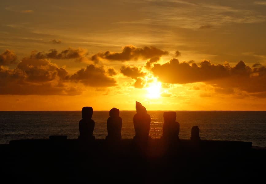 ตาไฮเป็นจุดถ่ายภาพเงาร่างที่สวยงาม